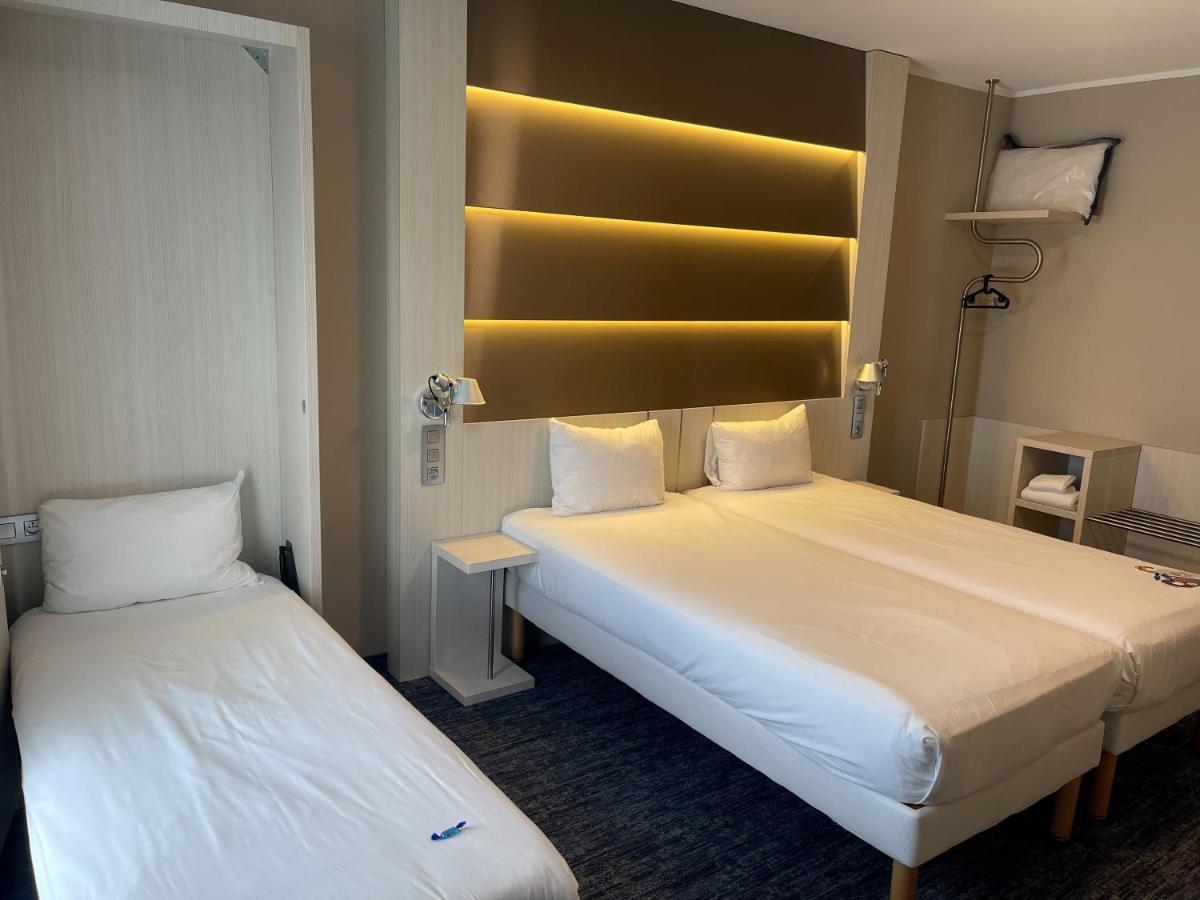 Ibis Styles Nivelles Exterior foto