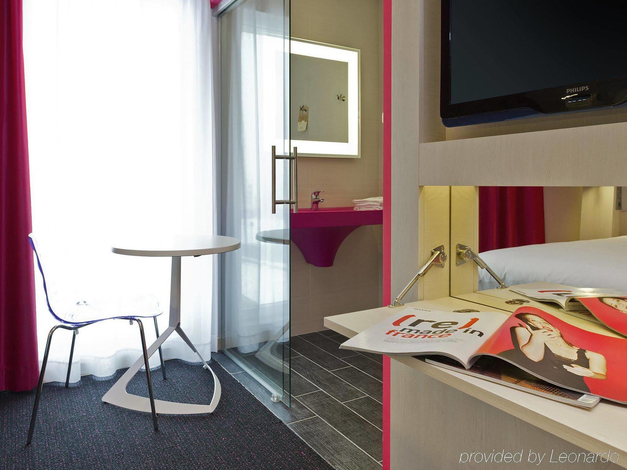 Ibis Styles Nivelles Exterior foto