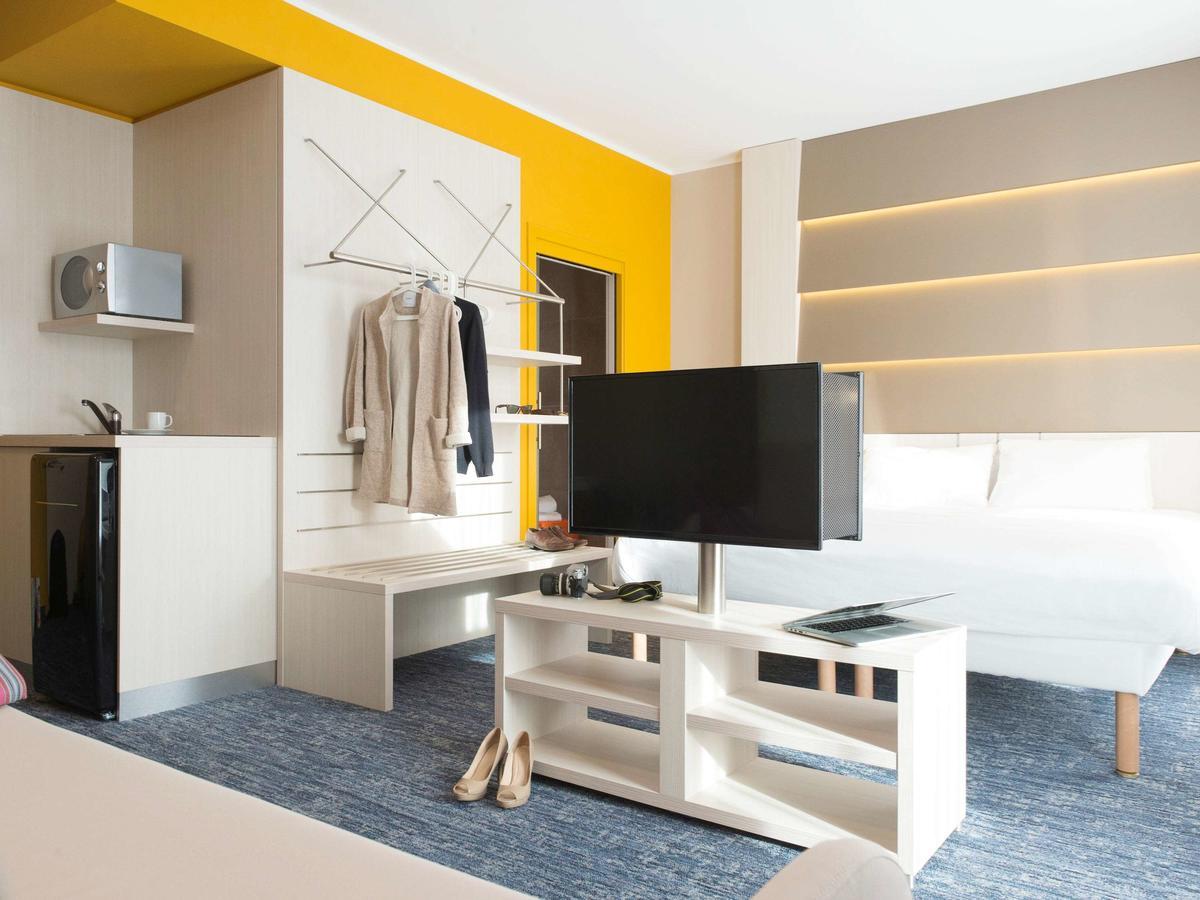 Ibis Styles Nivelles Exterior foto