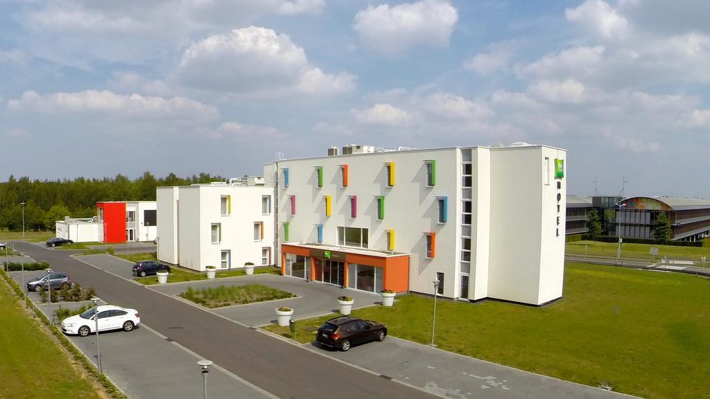 Ibis Styles Nivelles Exterior foto